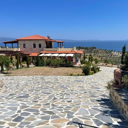 Aurelia * Agios Nikolaos (Chalkidiki)