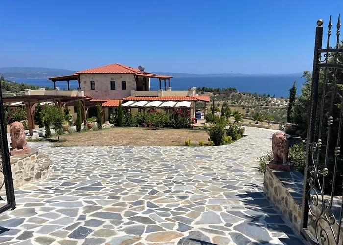 Aurelia * Agios Nikolaos (Chalkidiki)